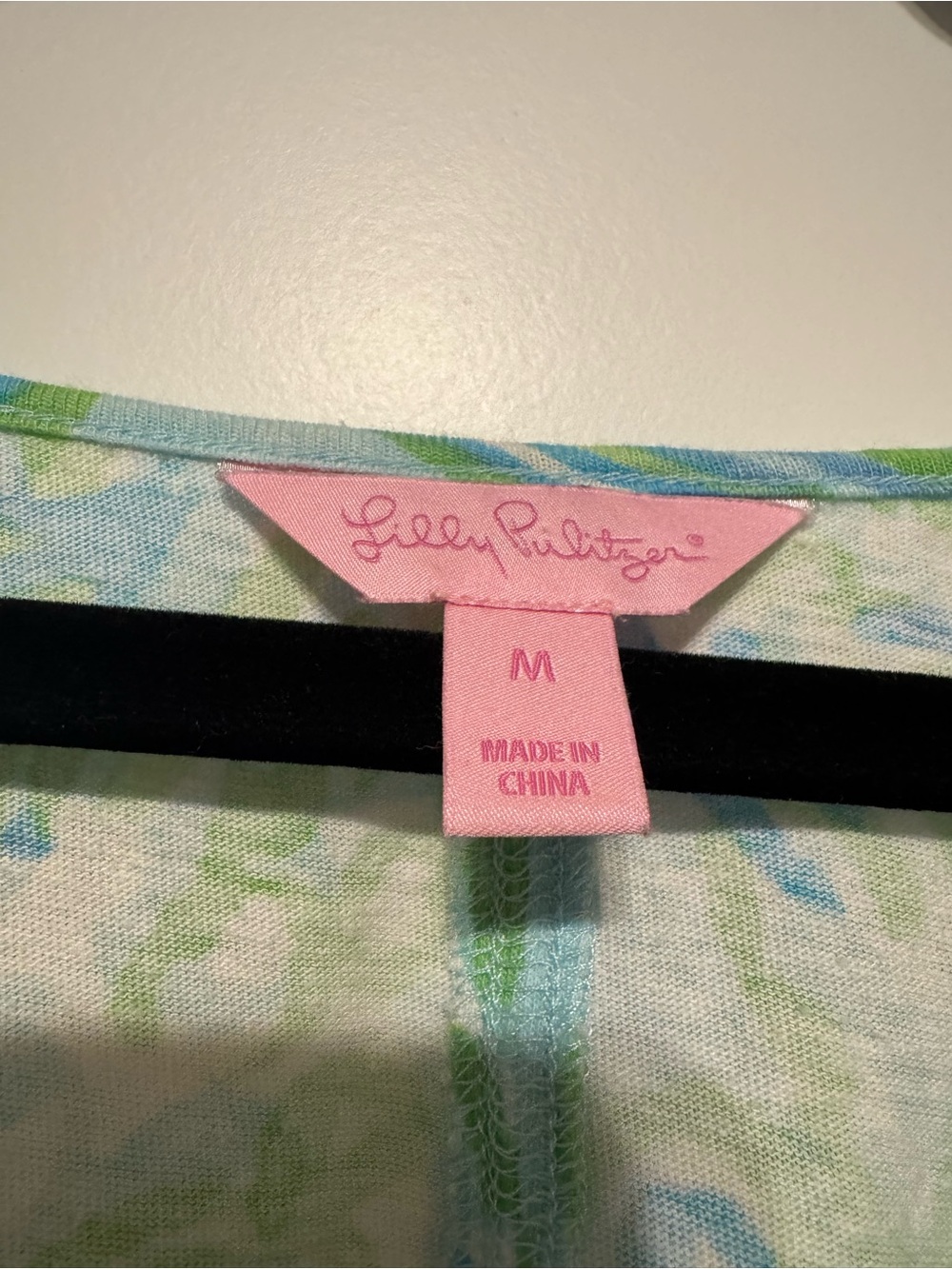 Lilly Pulitzer Harper Pom Pom dress in Any Fins Possible. Size Medium - Picture 5 of 5